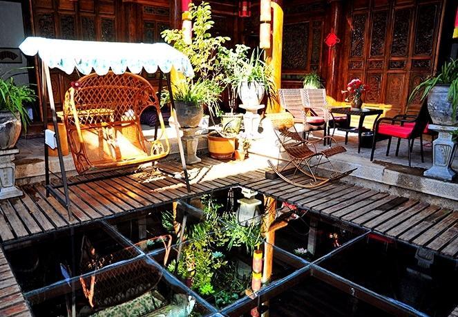 Li Dao Yuan Aparthotel Lijiang  Exteriör bild